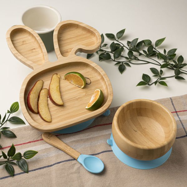 Rabbit Ear-Shaping Bamboo Plate Set
