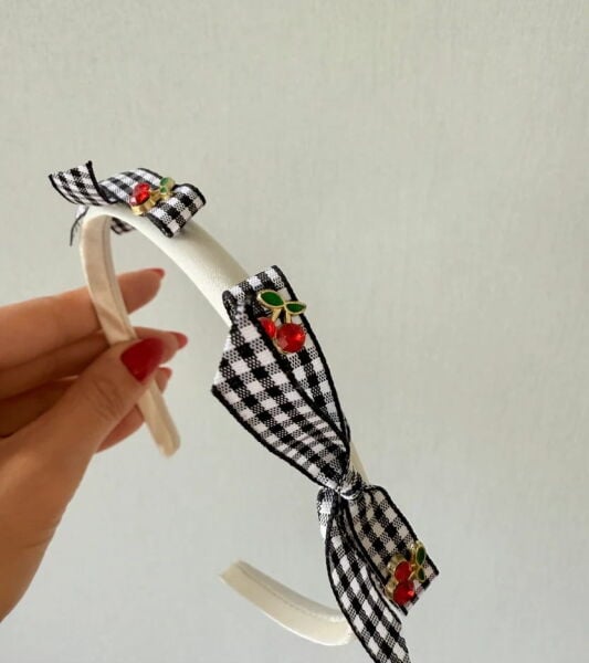 OLIVIA BARNET Cherry Cherry Taç