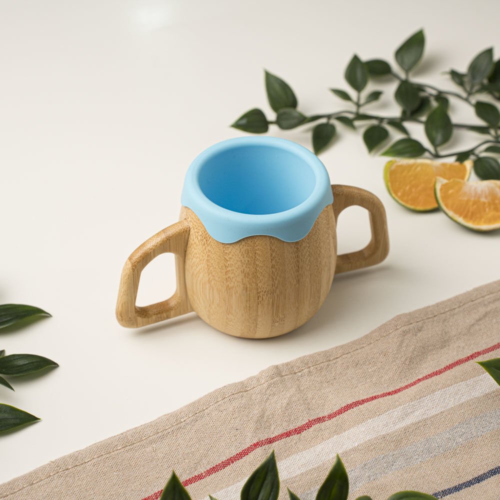 Kulplu Silikonlu Bambu Bardak