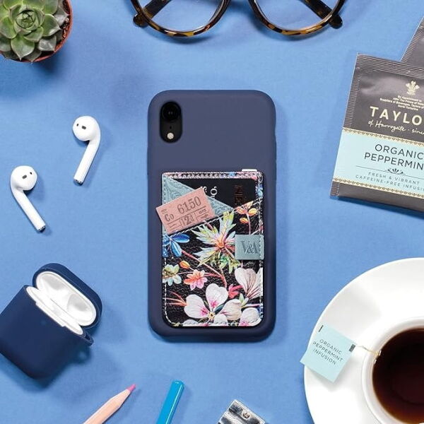 if  Bookaroo Phone Pocket Telefon Kartlığı Kilburn Black Floral